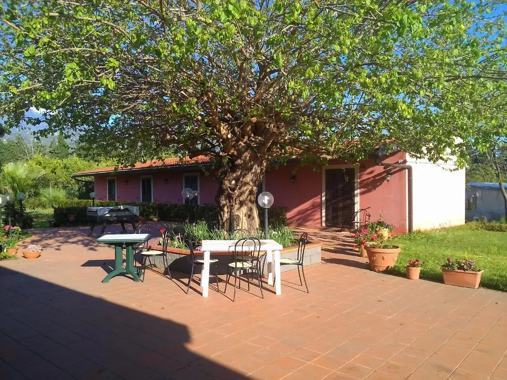 Alloggio per agriturismo Agriturismo Il Pozzo Antico Mascali