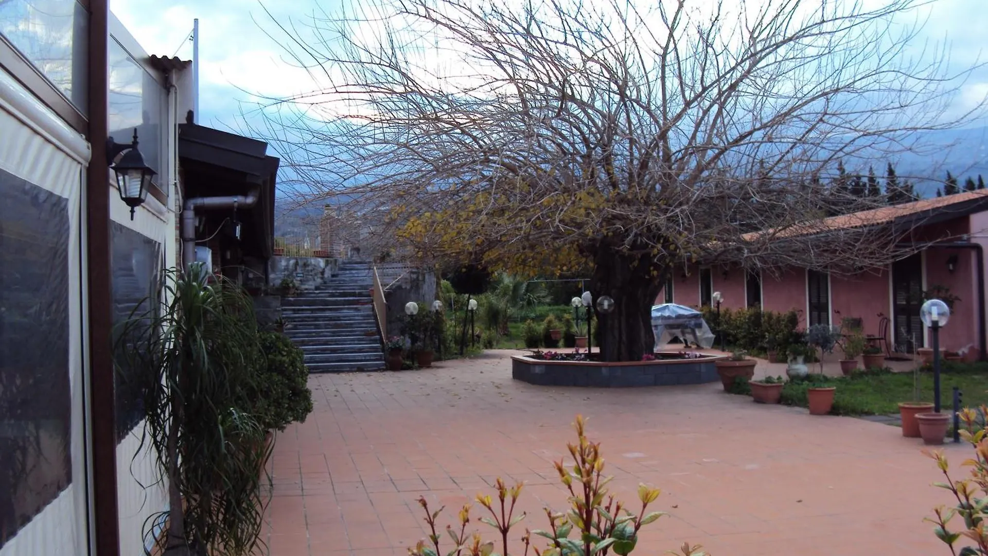 Agriturismo Il Pozzo Antico ماسكالي مزرعة للإقامة