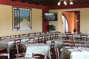 Agriturismo Il Pozzo Antico ماسكالي