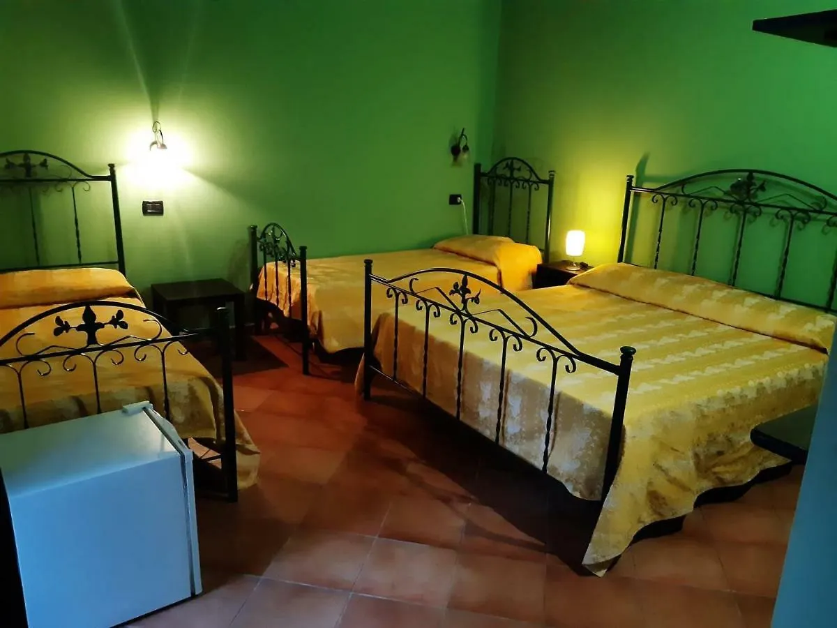 Agriturismo Il Pozzo Antico ماسكالي مزرعة للإقامة